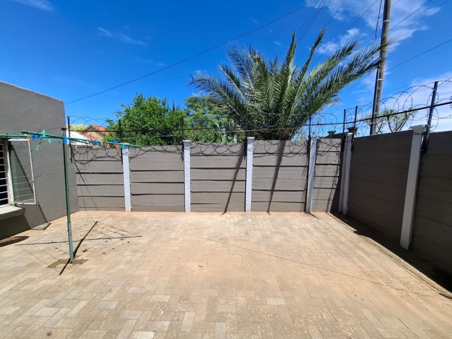 5 Bedroom Property for Sale in Bayswater Free State